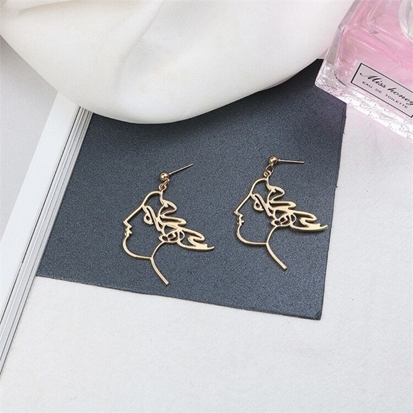 Abstract Face Girl Drop Earrings - Picture 5 of 7